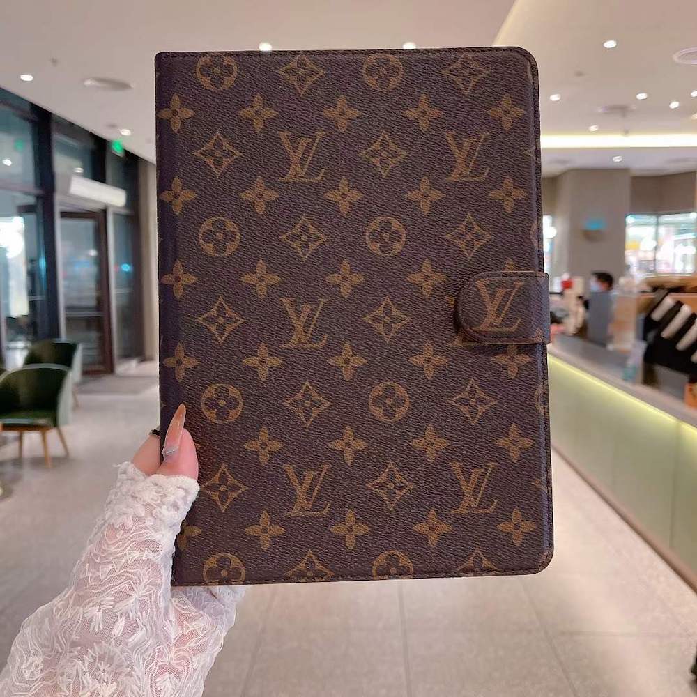 Men Louis Black IPad Case