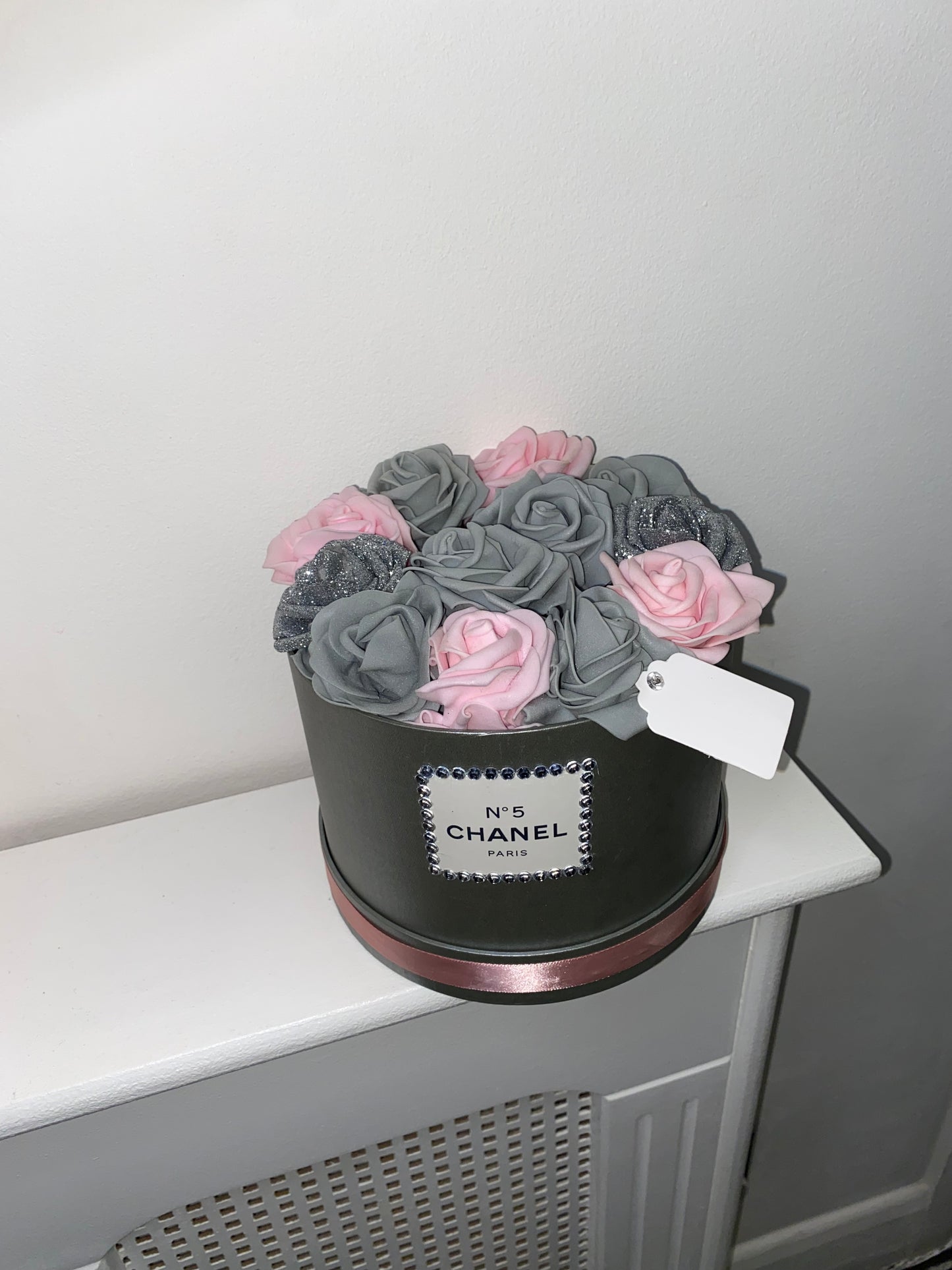 2pc Rose Bear pink & grey rose box