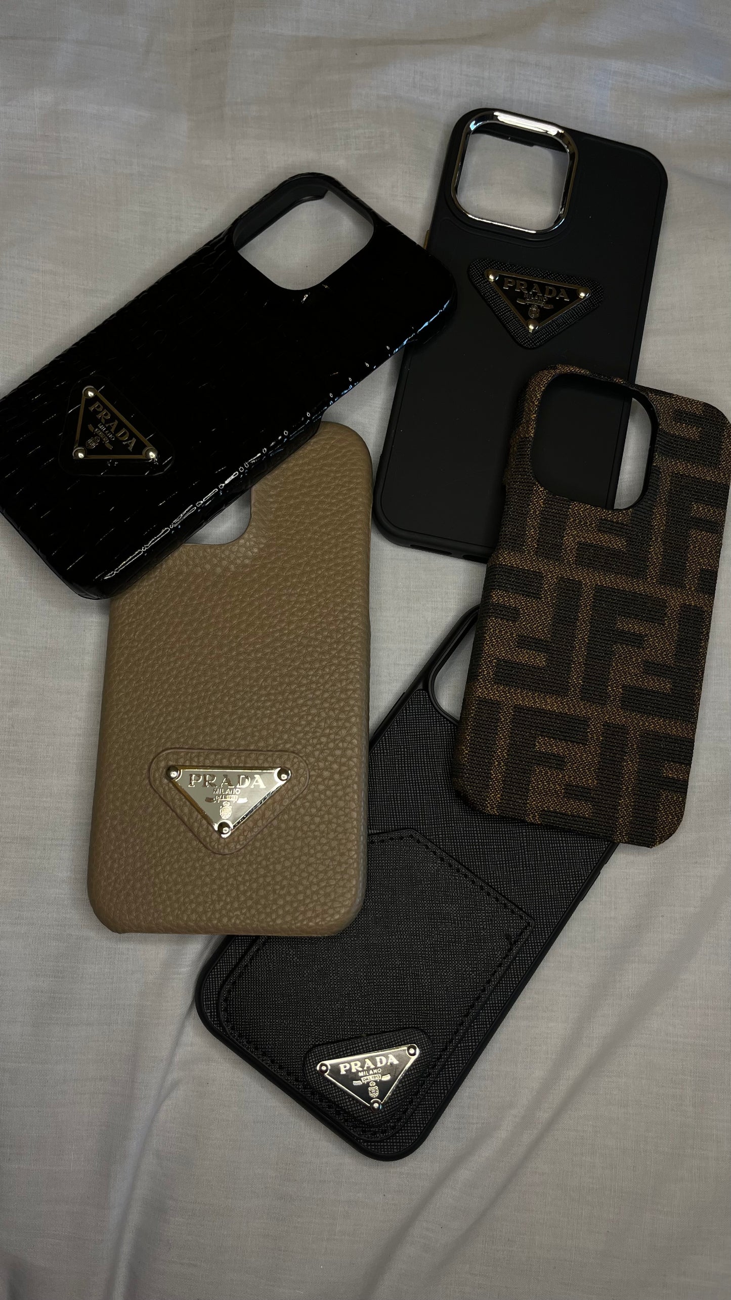 Brown FeFee iPhone 14 Pro Case