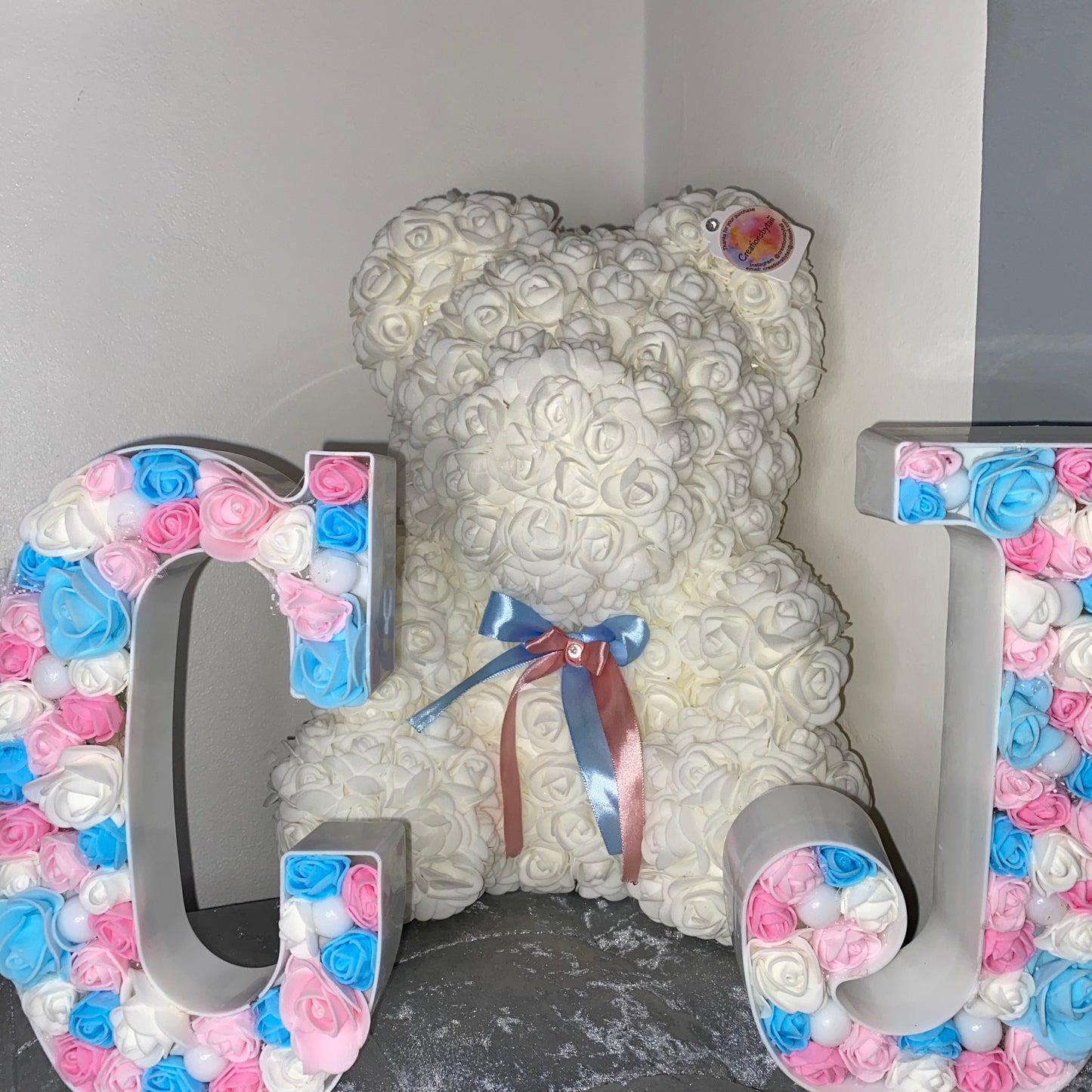 Large 40cm White Rose Bear